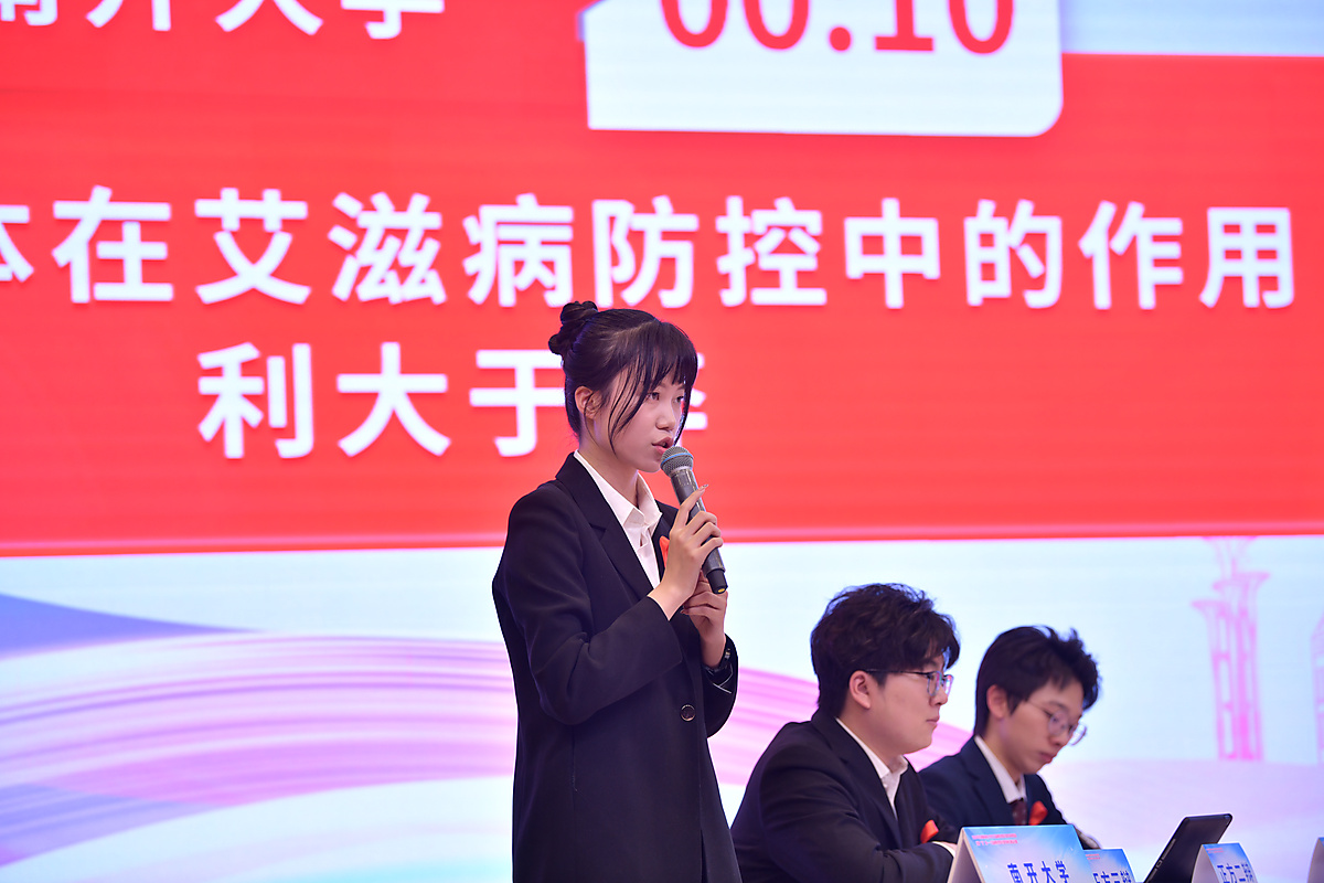 ZLI_5875.JPG