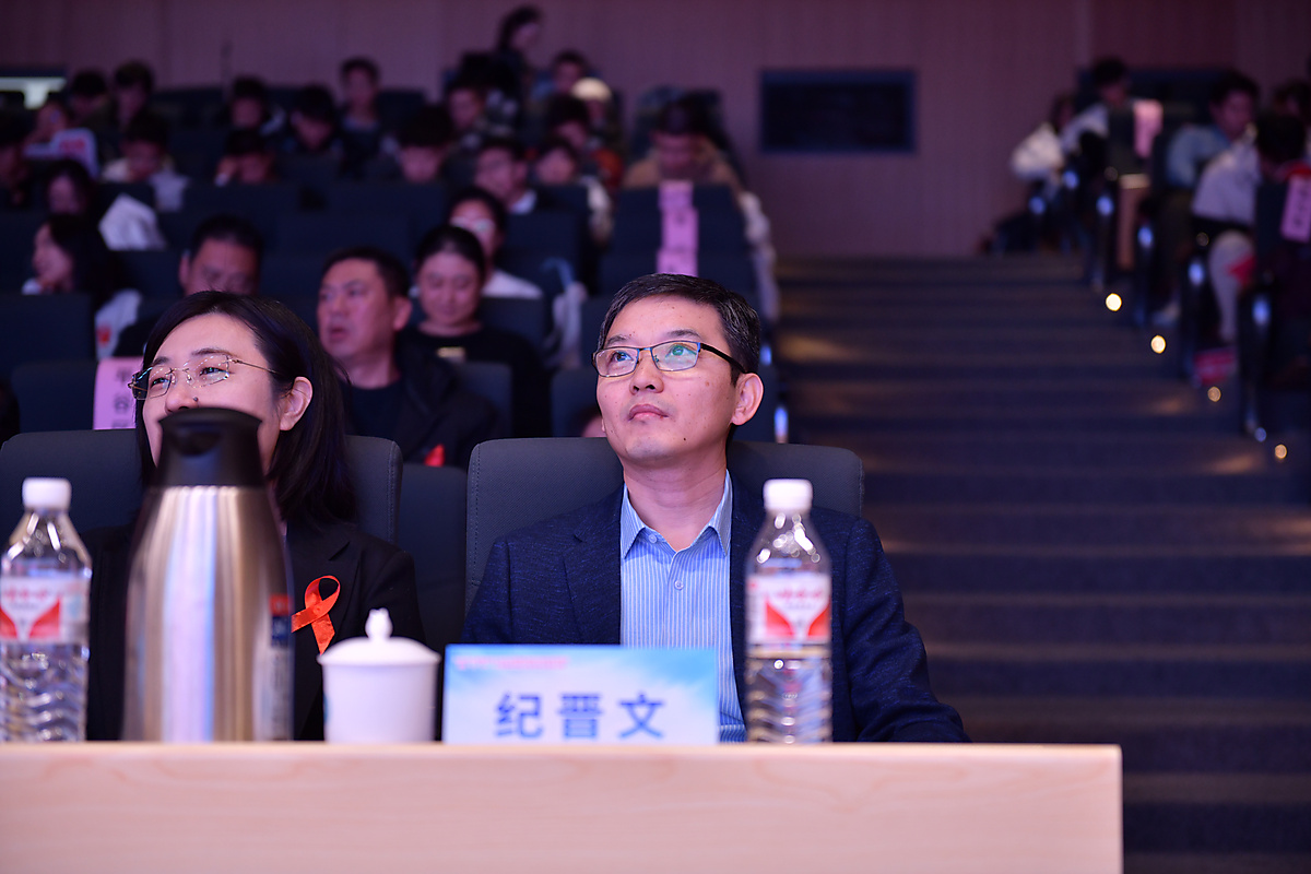 ZLI_4859.JPG